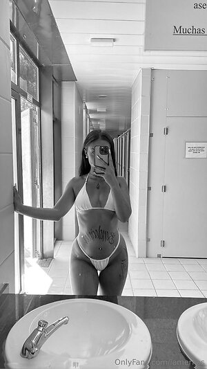 skybybiivip Nude Leaked Photo #4