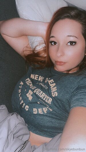 skyebunbun Nude Leaked Photo #16