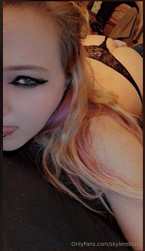 skylerebony Nude Leaked Photo #16