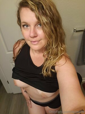 skywilde Nude Leaked Photo #3