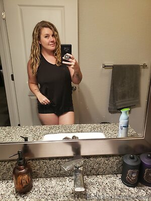 skywilde Nude Leaked Photo #4