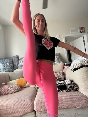 slimthickbrifree Nude Leaked Photo #7