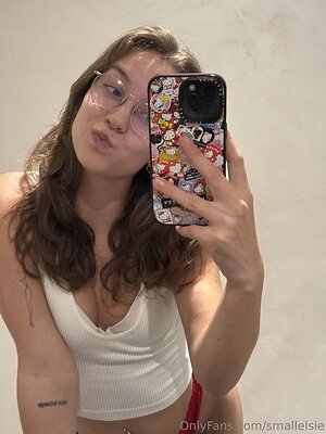 smallelsie Nude Leaked Photo #13