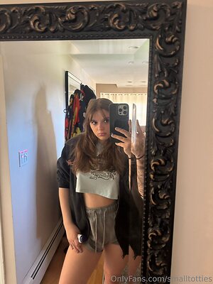 smalltotties Nude Leaked Photo #12