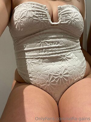 sofia-gains Nude Leaked Photo #12