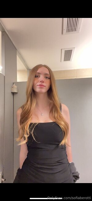 sofiabe06 Nude Leaked Photo #6