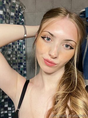 sofiabe06 Nude Leaked Photo #10