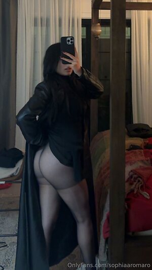 sophiaaromaro Nude Leaked Photo #22