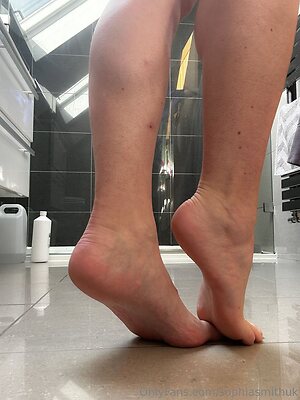 sophiasmithuk Nude Leaked Photo #11