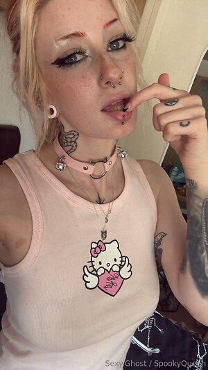spooky queen0 0 Nude Leaked Photo #8