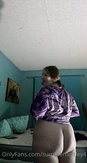 summerhadley4 Nude Leaked Photo #5