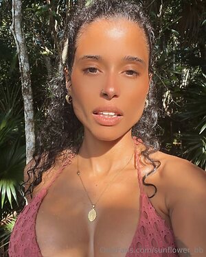 sunflower bb Nude Leaked Photo #8