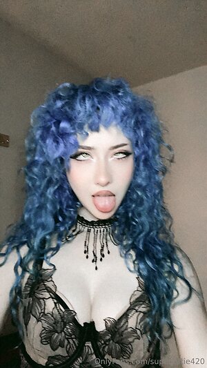 supercutie420 Nude Leaked Photo #2