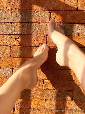 sweetfeetgirltammy Nude Leaked Photo #5