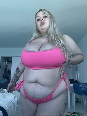 tabbyvondamn Nude Leaked Photo #3