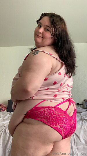 tahlore Nude Leaked Photo #4