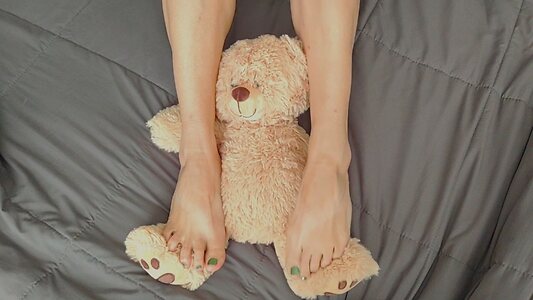 take my feet Nude Leaked Photo #14
