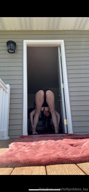 tallgoddess tay Nude Leaked Photo #3