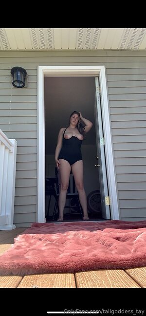 tallgoddess tay Nude Leaked Photo #7