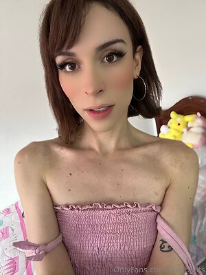 tanybellts Nude Leaked Photo #9