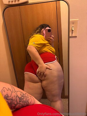 tattedbaddiefree Nude Leaked Photo #15