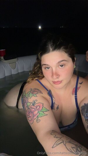 tattedbaddiefree Nude Leaked Photo #16