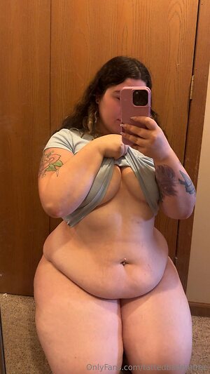 tattedbaddiefree Nude Leaked Photo #17