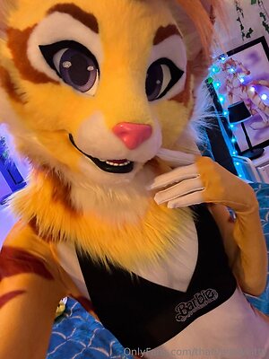 thatyellowkitty Nude Leaked Photo #11