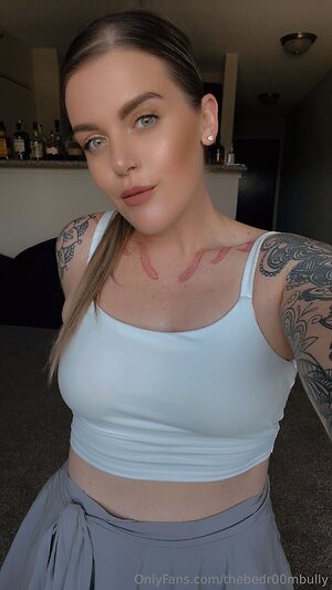 thebedr00mbully Nude Leaked Photo #9