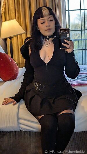 therebeldoll Nude Leaked Photo #17