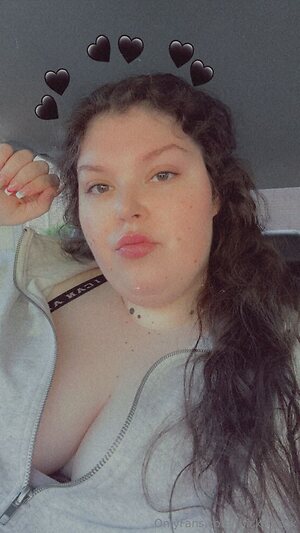 thick girl k Nude Leaked Photo #2