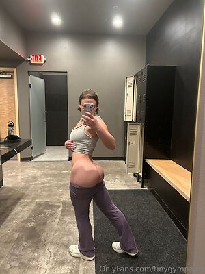 tinygympawg Nude Leaked Photo #9