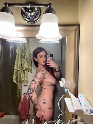 titsandtatsss Nude Leaked Photo #30