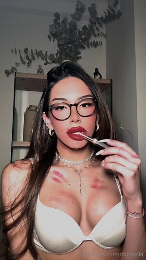 transleila Nude Leaked Photo #17