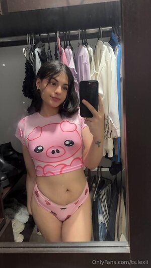 ts lexii Nude Leaked Photo #18