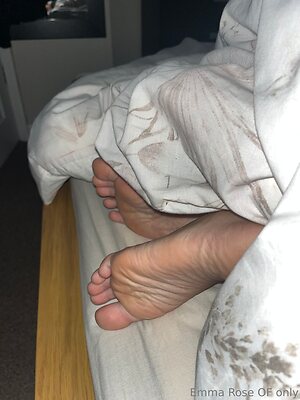 twofeet10toes Nude Leaked Photo #12