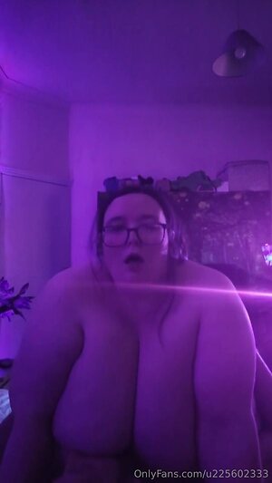u225602333 Nude Leaked Photo #13