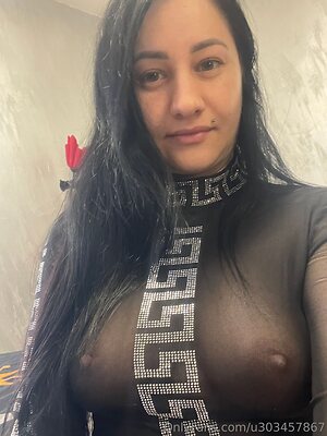 u303457867 Nude Leaked Photo #16