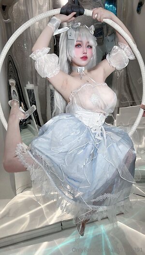 u319370291 Nude Leaked Photo #6
