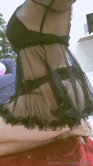 u41738973 Nude Leaked Photo #10