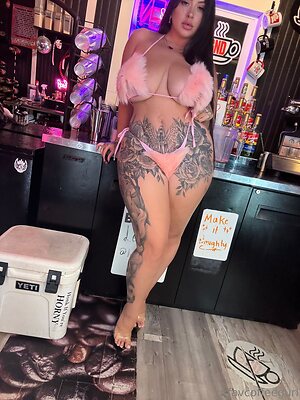 urfavcoffeegurl Nude Leaked Photo #8