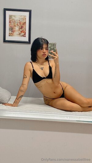 vanessabellfree Nude Leaked Photo #14
