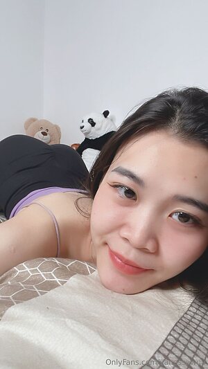 vanessawuu Nude Leaked Photo #15