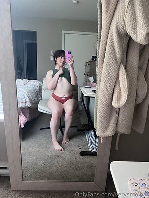 verysmolhat Nude Leaked Photo #22