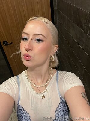 vinnyballerina Nude Leaked Photo #18