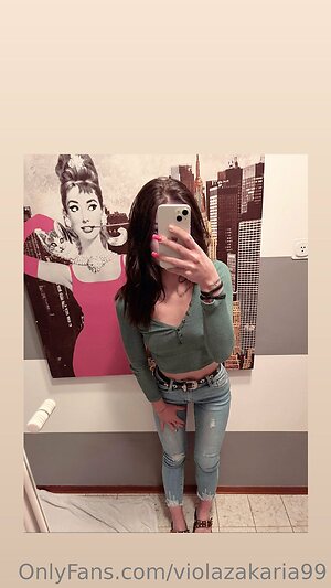 violazakaria99 Nude Leaked Photo #7