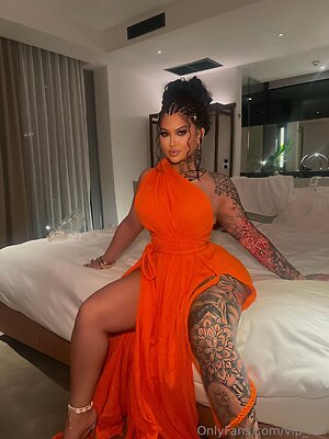 vip nvr Nude Leaked Photo #4