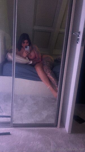 vip nvr Nude Leaked Photo #16