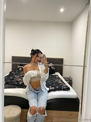 vivchen Nude Leaked Photo #9