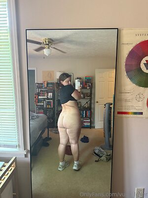 vuse lover Nude Leaked Photo #9